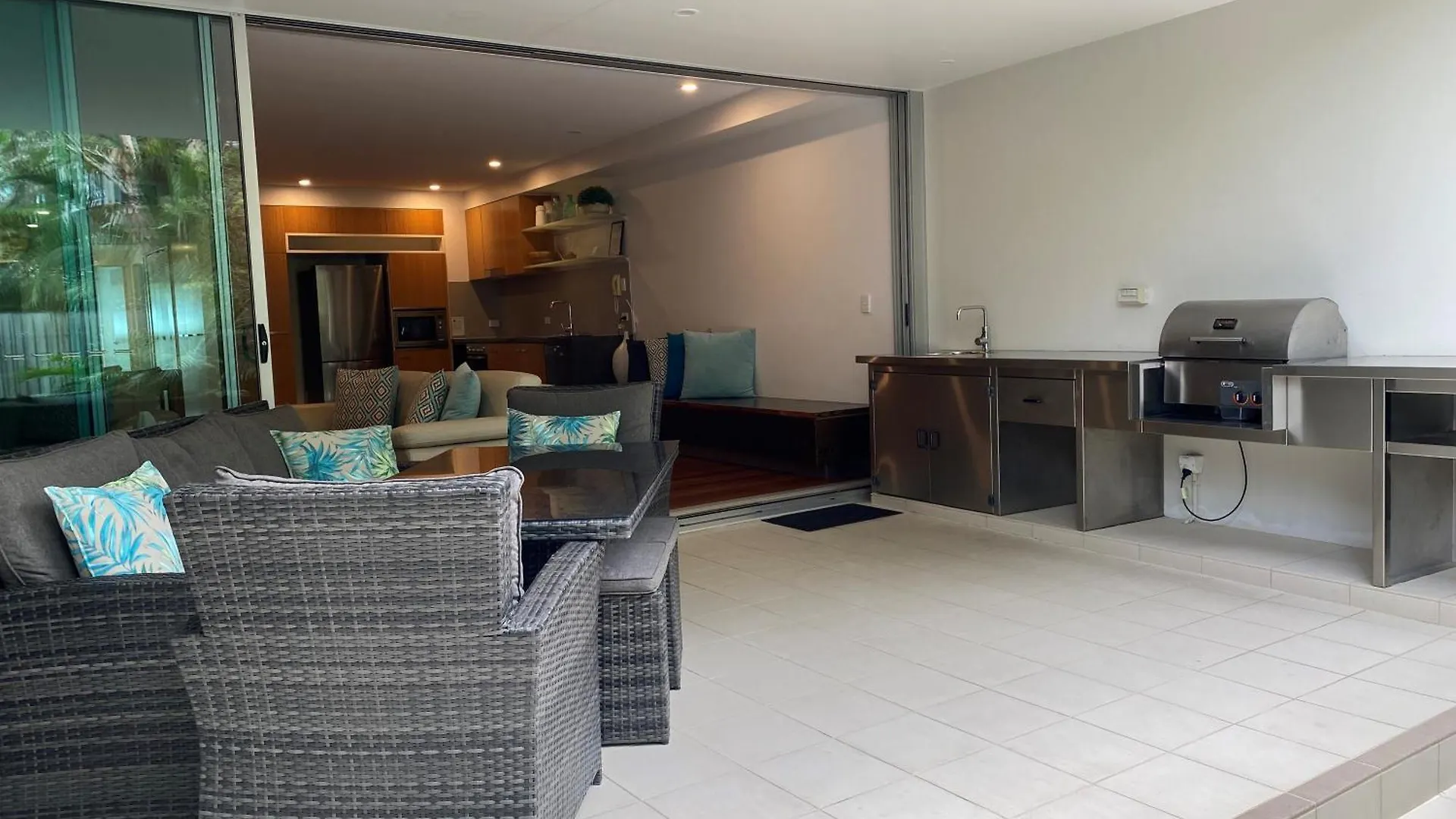 **** Resort East On Byron Hotel Byron Bay Australia