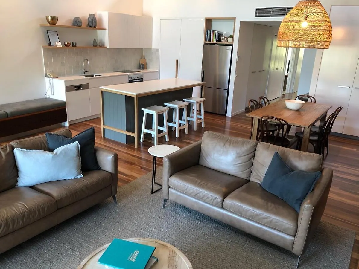 East On Byron Hotel Byron Bay 4*,